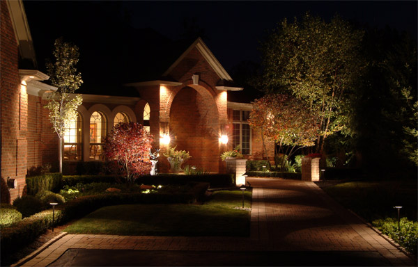 Exterior home lighting design Raleigh